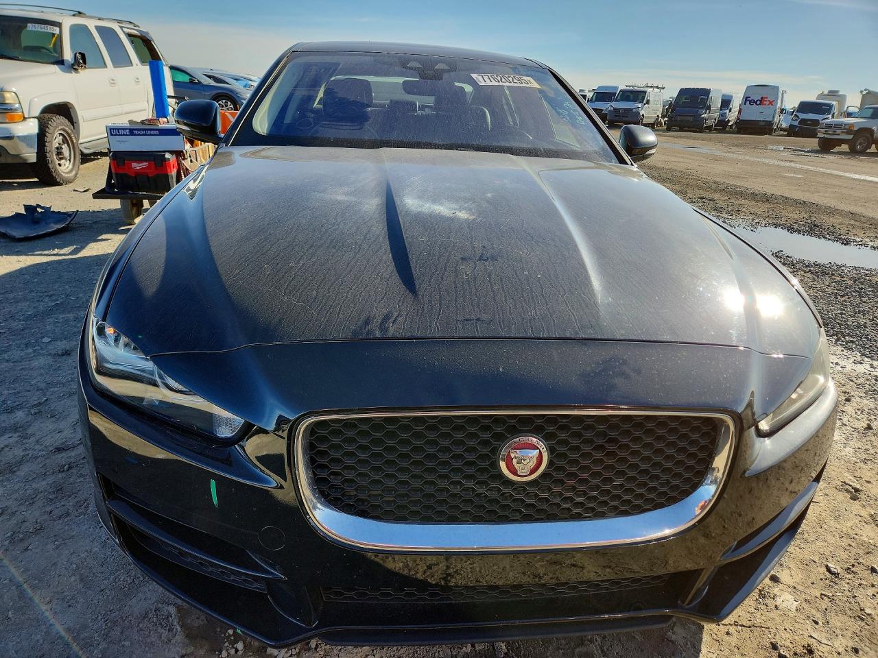 2019 Jaguar Xe VIN SAJAR4FX1KCP49852 photo 5
