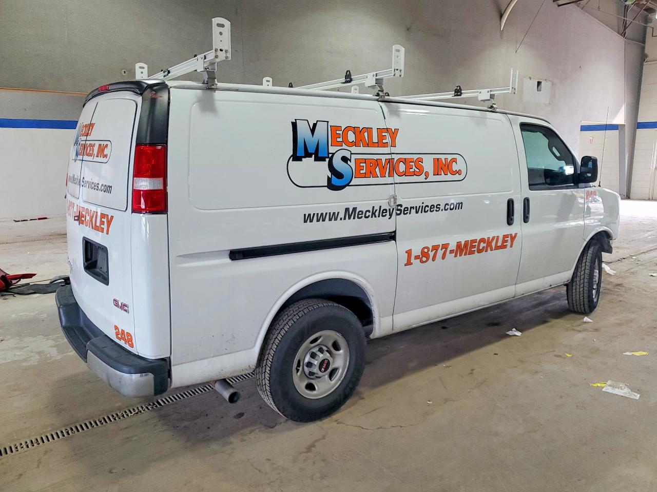 2023 GMC Savana VIN 1GTW7AFPXP1225370 photo 3