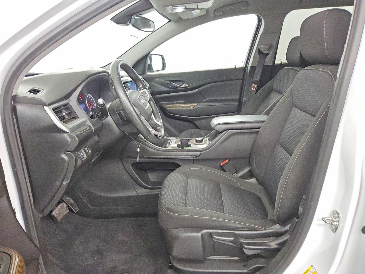 2022 GMC Acadia VIN 1GKKNKL43NZ132410 photo 7
