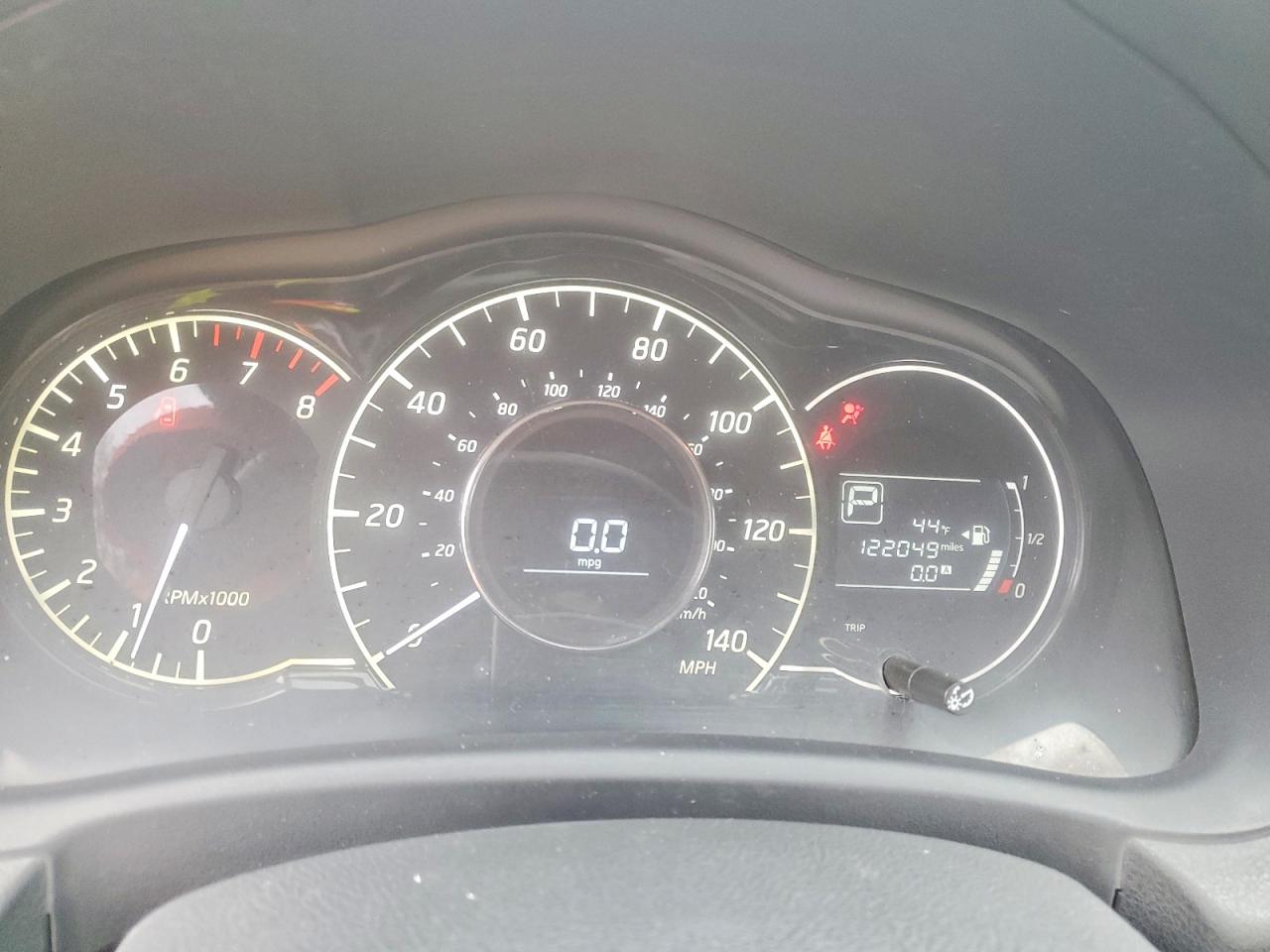 2015 NISS Versa VIN 3N1CE2CP6FL405555 photo 9