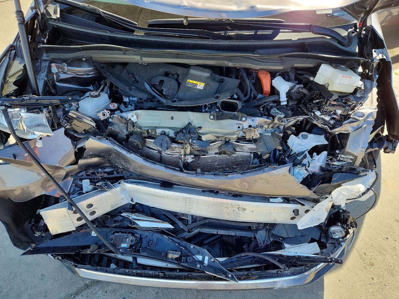 2024 Toyota Sienna VIN 5TDYSKFC8RS124909 photo 12