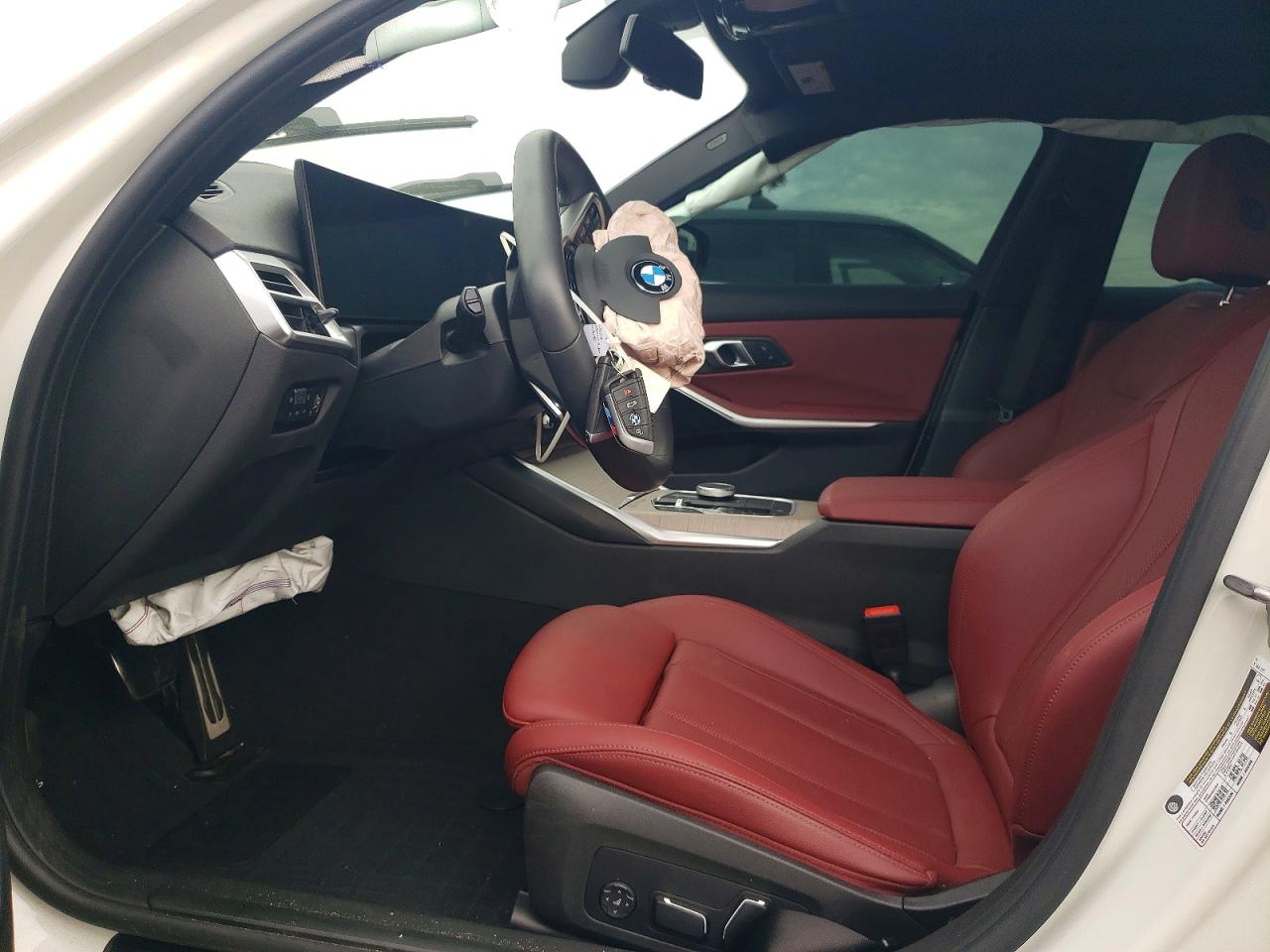 2025 BMW 3 series VIN 3MW69CW02S8F41775 photo 7