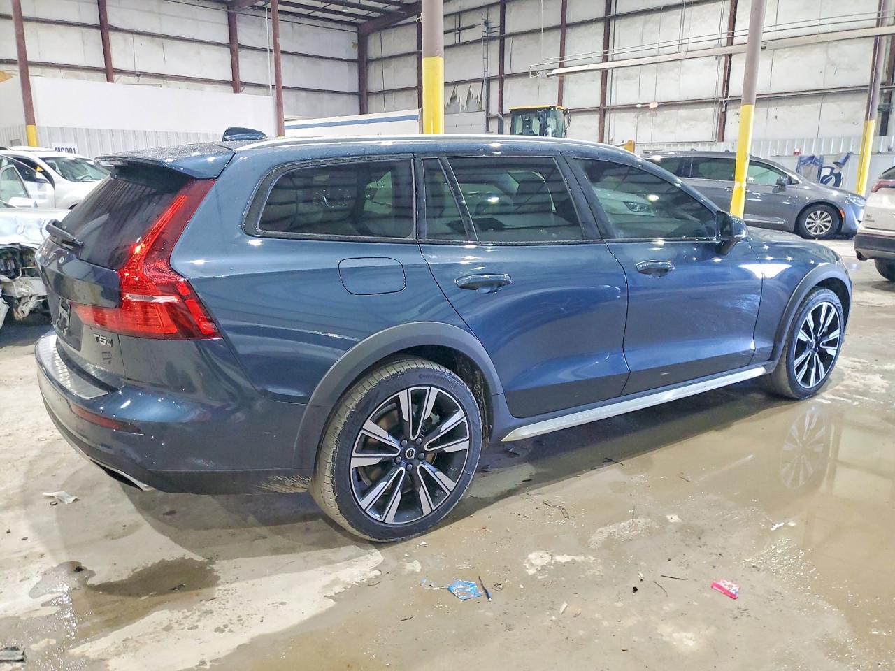 2020 Volvo V60 VIN YV4102WK1L1048787 photo 3