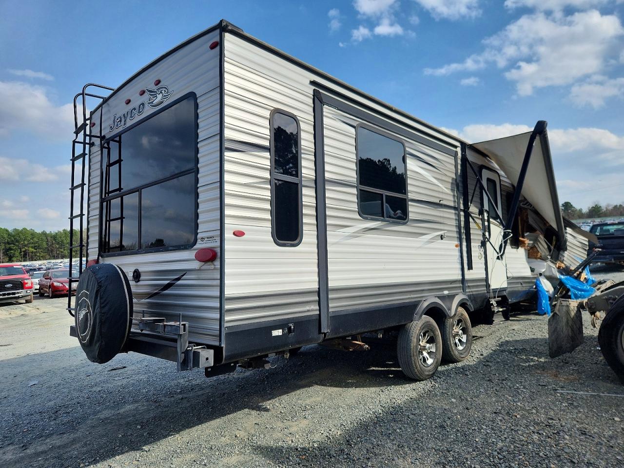 2018 JAYCO All models VIN 1UJBJ0BR0J1TN0158 photo 4