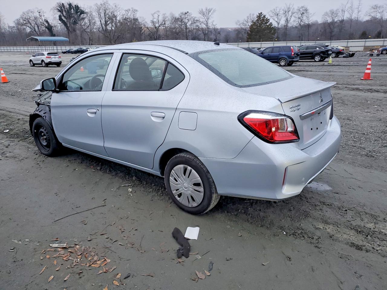 2023 Mitsubishi Mirage VIN ML32FUFJ9PHF04658 photo 2