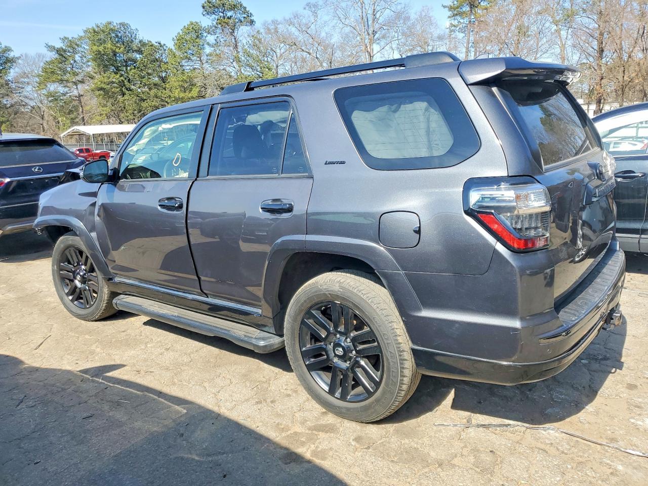 2021 Toyota 4runner VIN JTEJU5JRXM5876484 photo 2