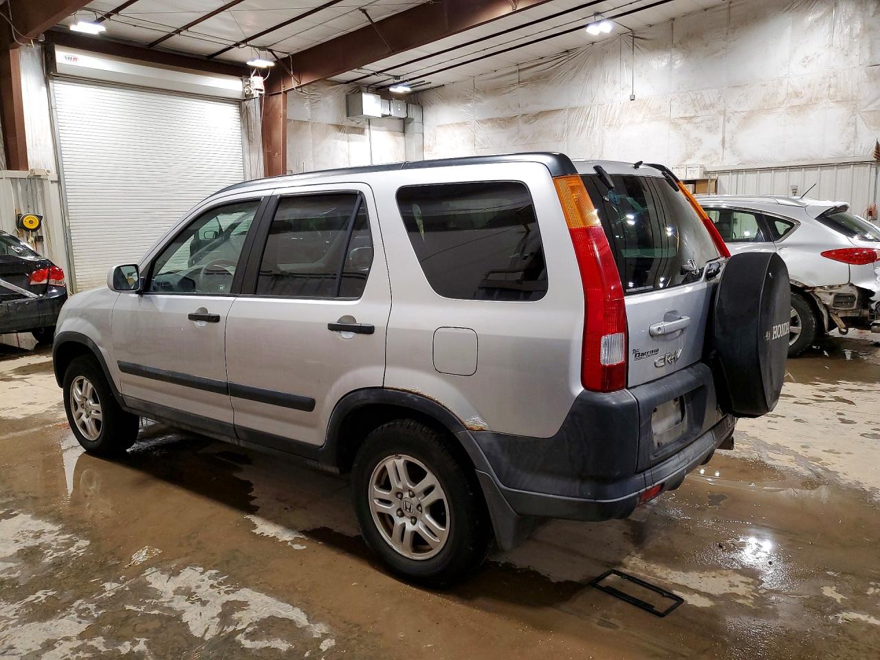 2002 Honda Crv VIN JHLRD78802C085263 photo 2