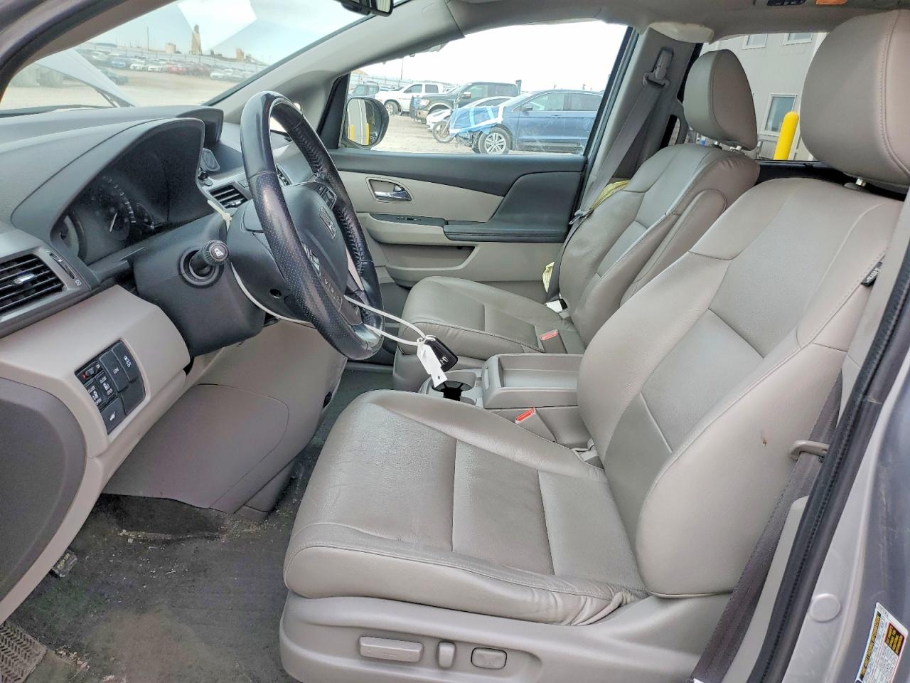 2016 HONDA All models VIN 5FNRL5H65GB131036 photo 7