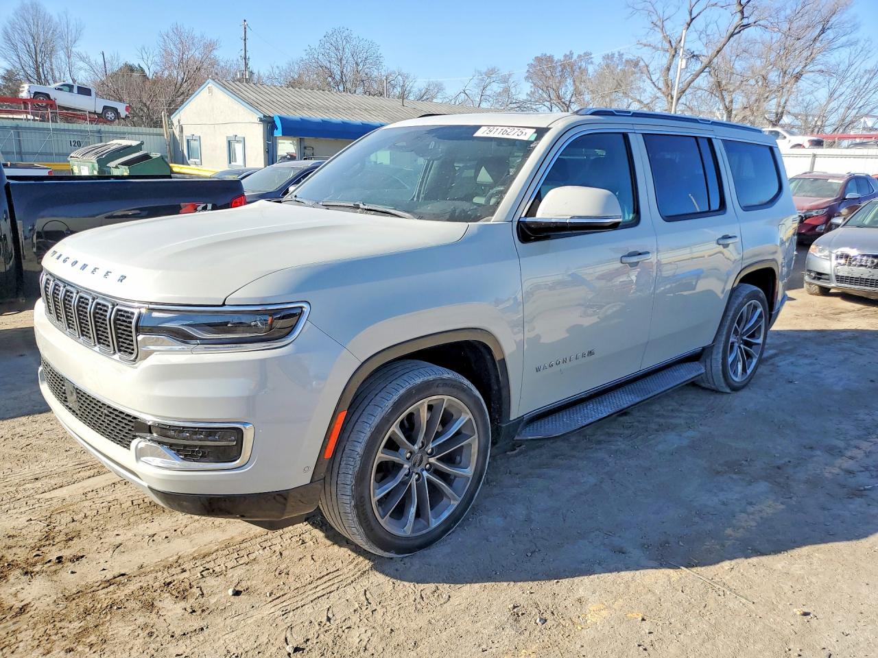 2022 Jeep Wagoneer VIN 1C4SJUBTXNS147930 photo 1