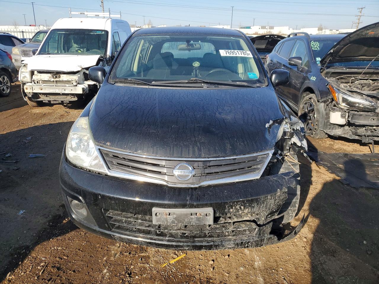 2010 NISS Versa VIN 3N1BC1CP9AL385371 photo 5