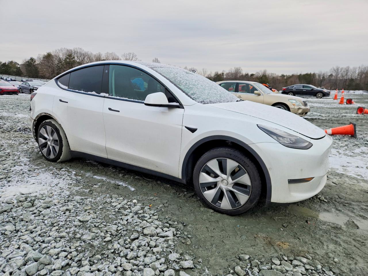 2021 Model y VIN 5YJYGDEE6MF079823 photo 4