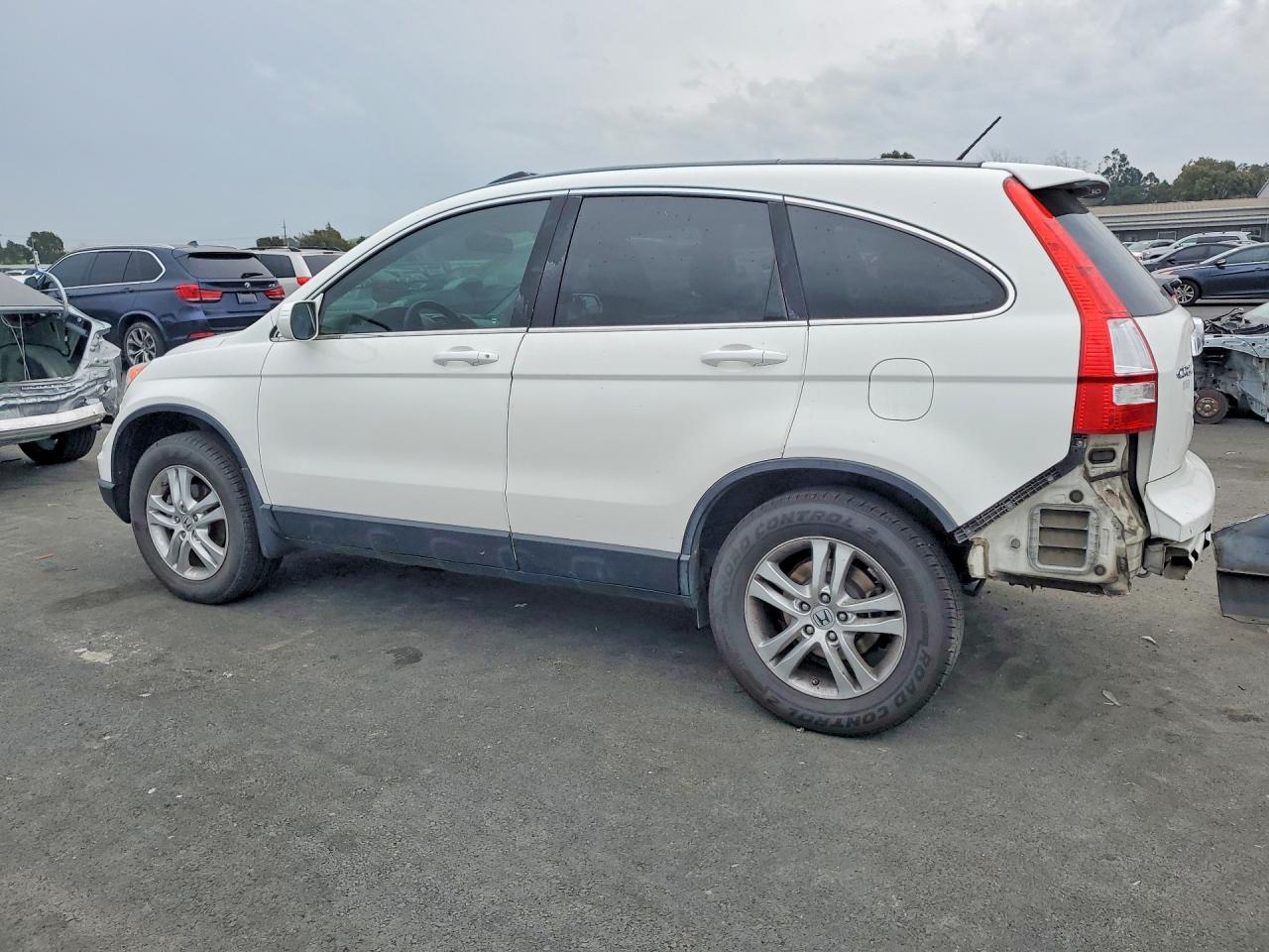 2010 Honda Crv VIN 5J6RE3H7XAL031259 photo 2