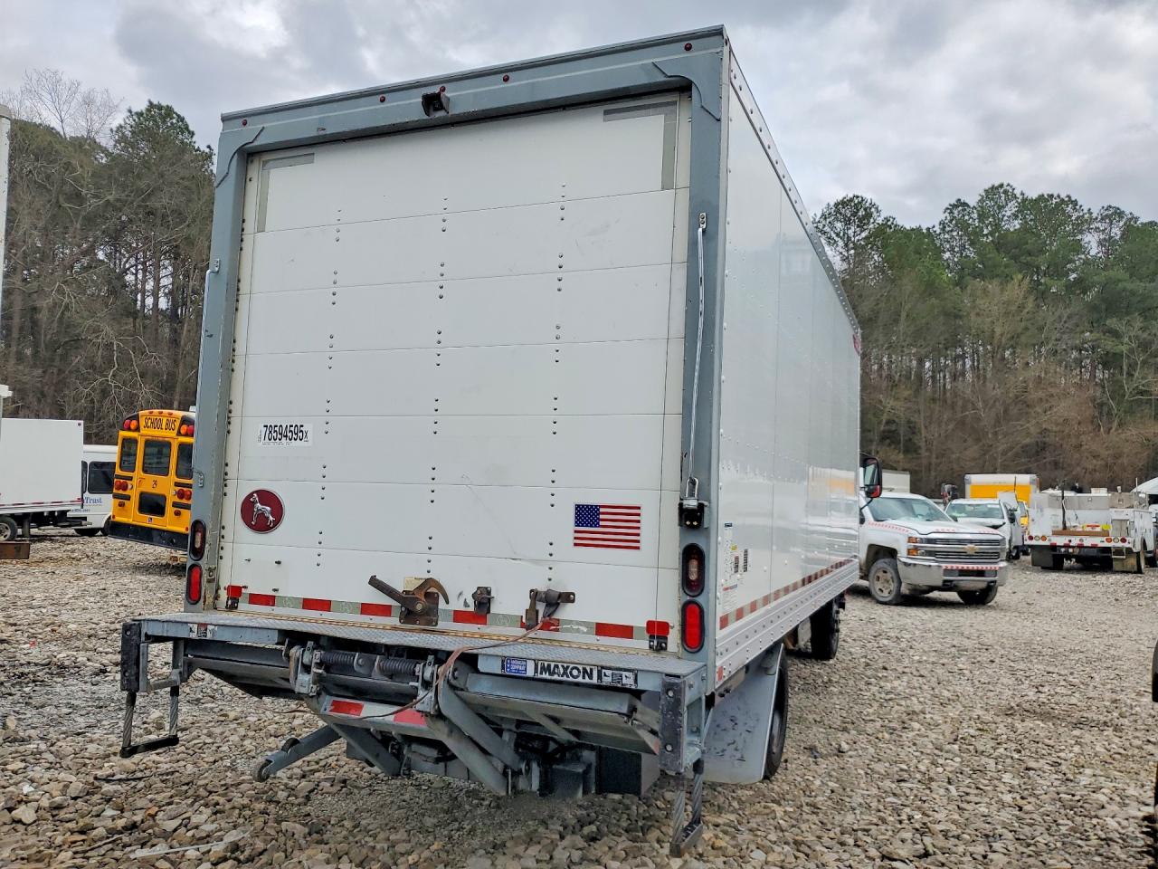 2019 HINO All models VIN JHHSDM2H7KK010410 photo 3