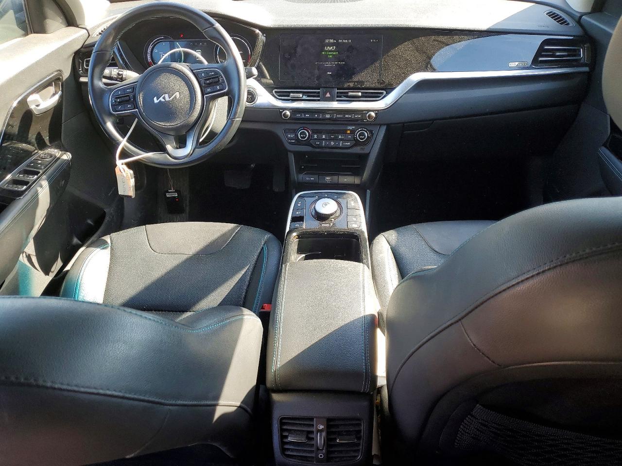 2022 KIA Niro VIN KNDCE3LGXN5144514 photo 8
