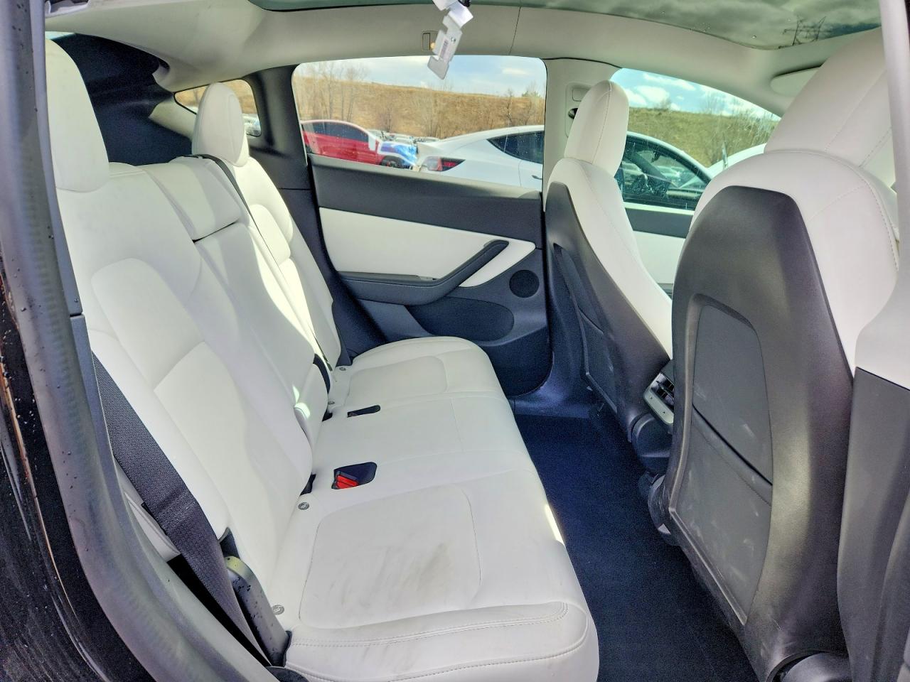 2020 Tesla Model y VIN 5YJYGDEF3LF024544 photo 11