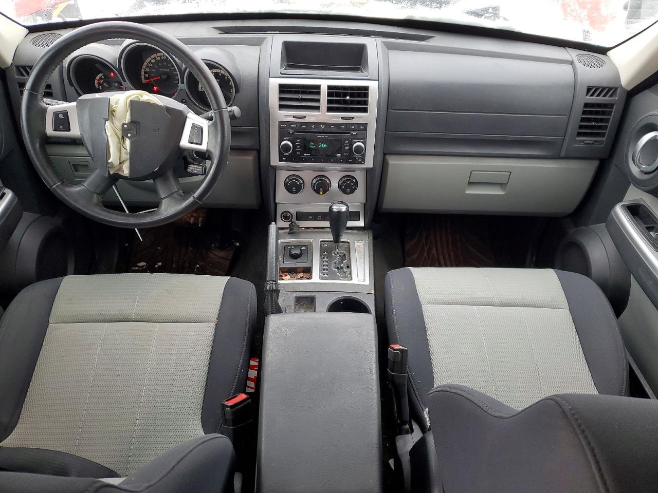 2007 Dodge Nitro VIN 1D8GU58K27W560228 photo 8