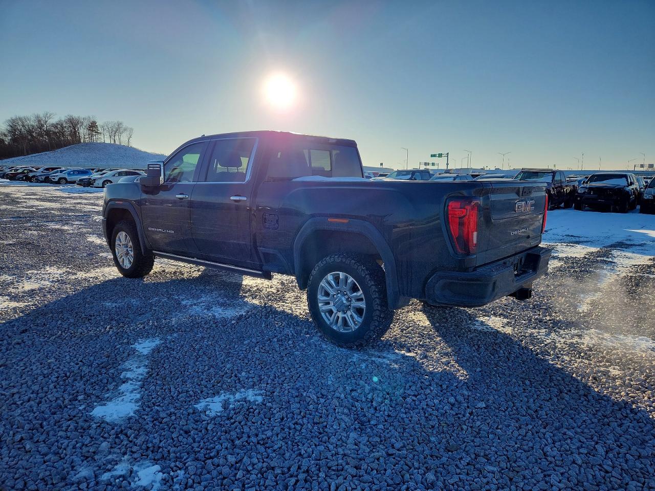 2022 GMC SIERRA VIN 1GT49WEYXNF259916 photo 3