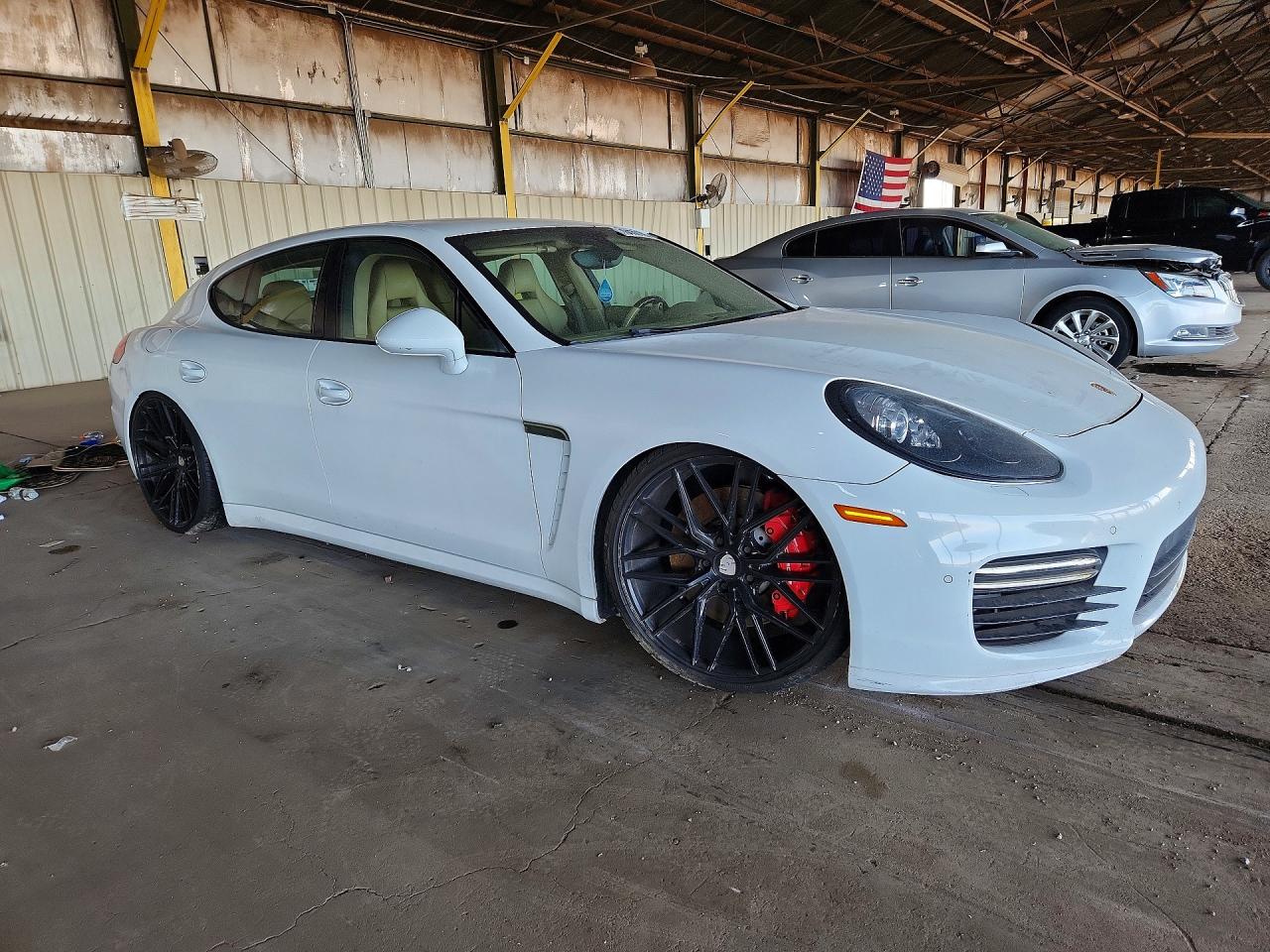 2015 Porsche Panamera VIN WP0AF2A73FL082047 photo 4