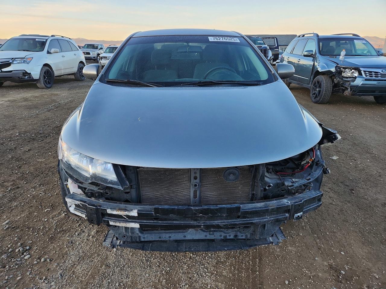 2011 Kia Forte VIN KNAFU4A21B5378689 photo 5