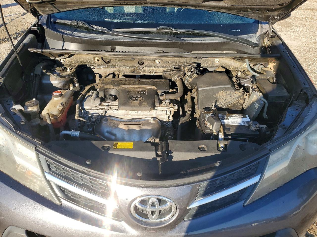 2014 Toyota Rav4 VIN JTMZFREV0EJ014884 photo 12