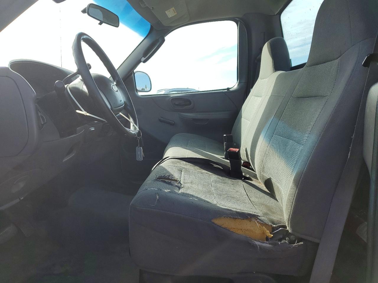 2004 Ford F150 VIN 2FTRF17224CA35995 photo 7