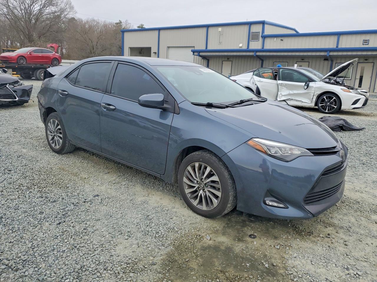 2017 Corolla VIN 2T1BURHE1HC962407 photo 4