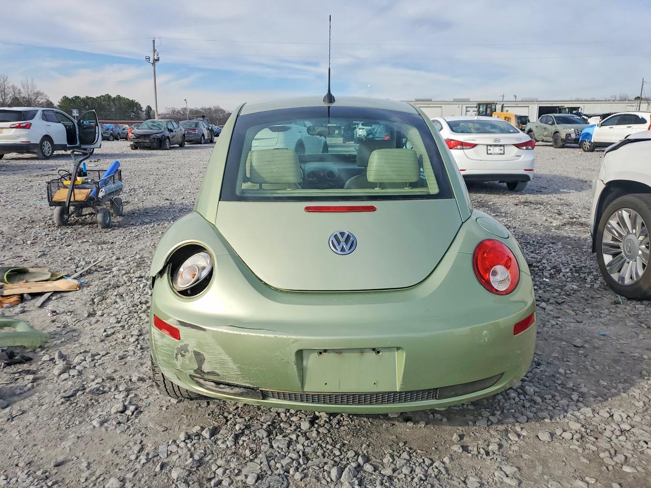 2008 Volkswagen Beetle VIN 3VWRG31C78M514768 photo 6