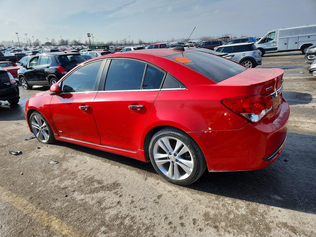 2015 Chevrolet Cruze VIN 1G1PG5SBXF7218588 photo 2