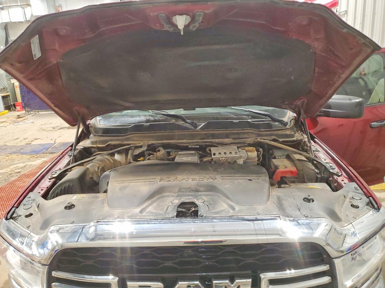2022 Ram 2500 VIN 3C6UR5CL3NG222150 photo 11