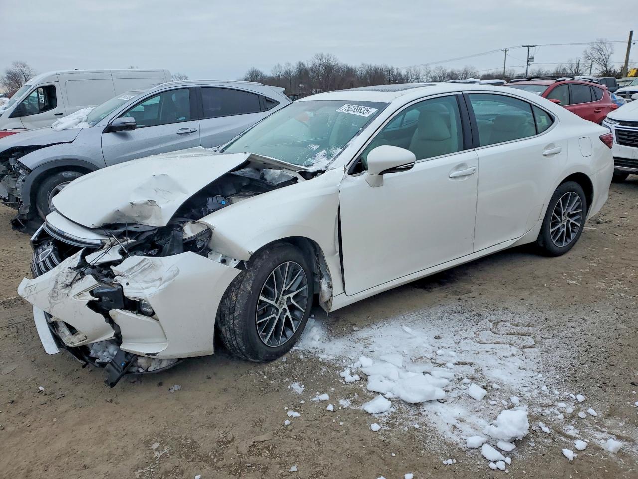 2016 Lexus ES350 VIN 58ABK1GG0GU026925 photo 1