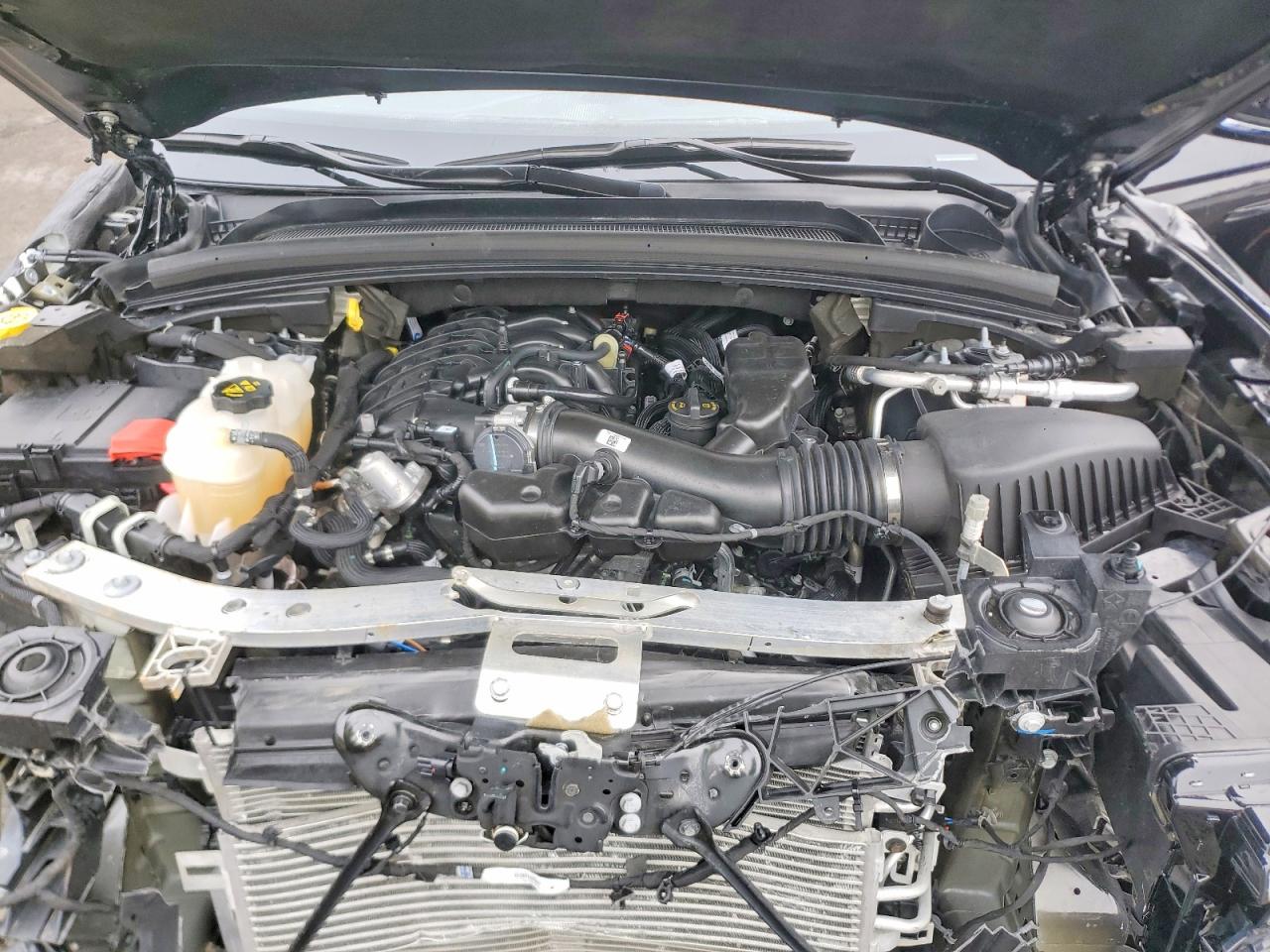 2025 Jeep Grand cher VIN 1C4RJHBG5SC272221 photo 12