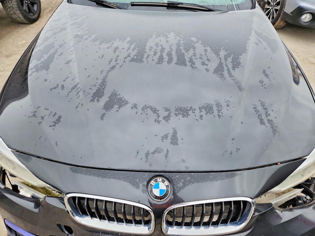 2018 BMW 3 series VIN WBA8D9C56JEM32144 photo 11