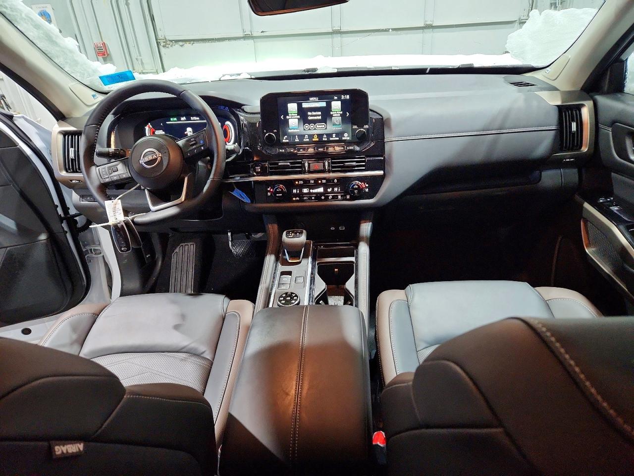 2025 Nissan Pathfinder VIN 5N1DR3DJ6SC304281 photo 8