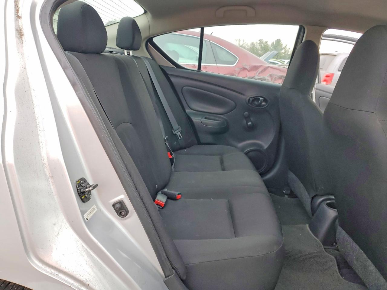 2015 NISS Versa VIN 3N1CN7AP3FL938981 photo 10