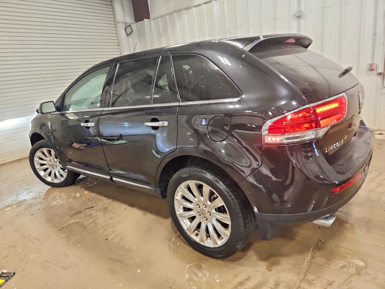 2013 Lincoln Mkx VIN 2LMDJ8JK9DBL02467 photo 2