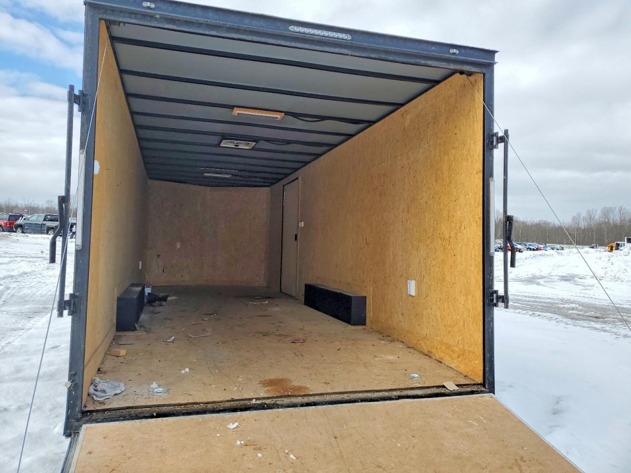 2025 COVERED WAGON CW8.5X24TA2 ENCLOSED CARGO TRAI VIN 53FBE2427SF099126 photo 6