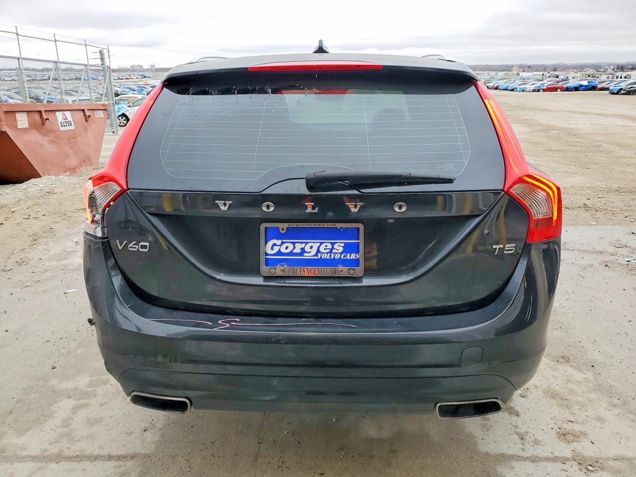 2017 Volvo V60 VIN YV140MEK0H1331468 photo 6