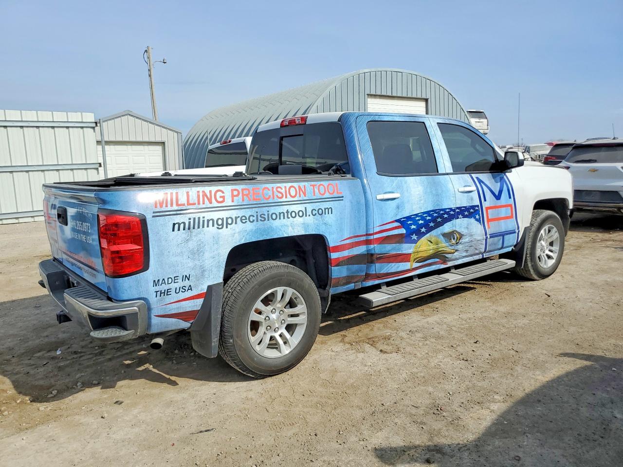 2018 Chevrolet All models VIN 3GCUKREC4JG550642 photo 3