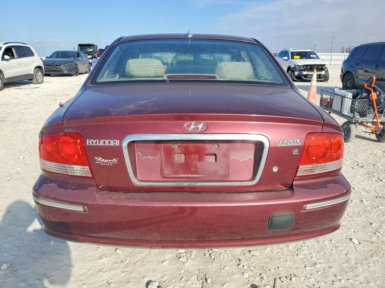 2005 Hyundai Sonata VIN KMHWF35H45A110510 photo 6