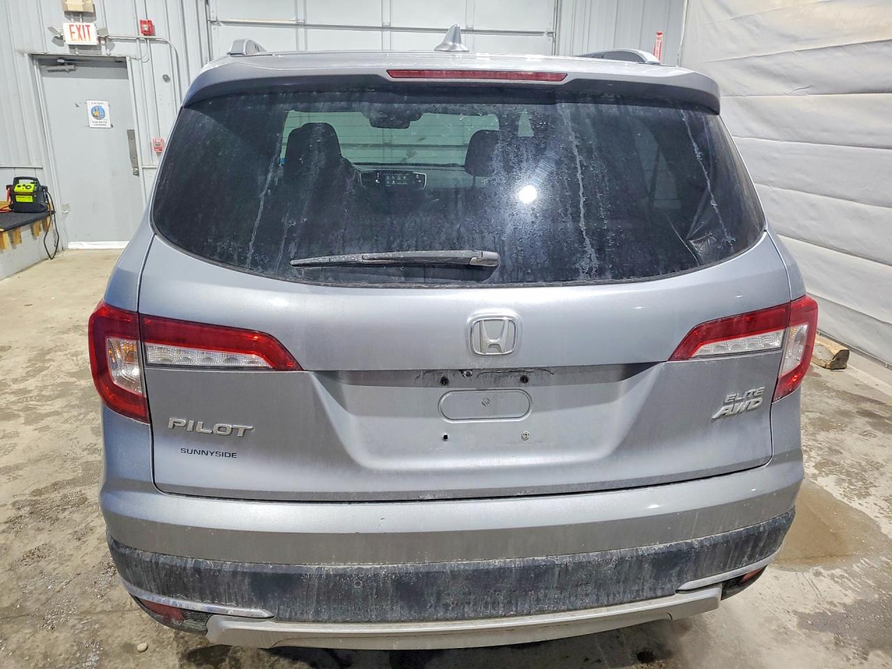 2020 Honda Pilot VIN 5FNYF6H04LB015406 photo 6