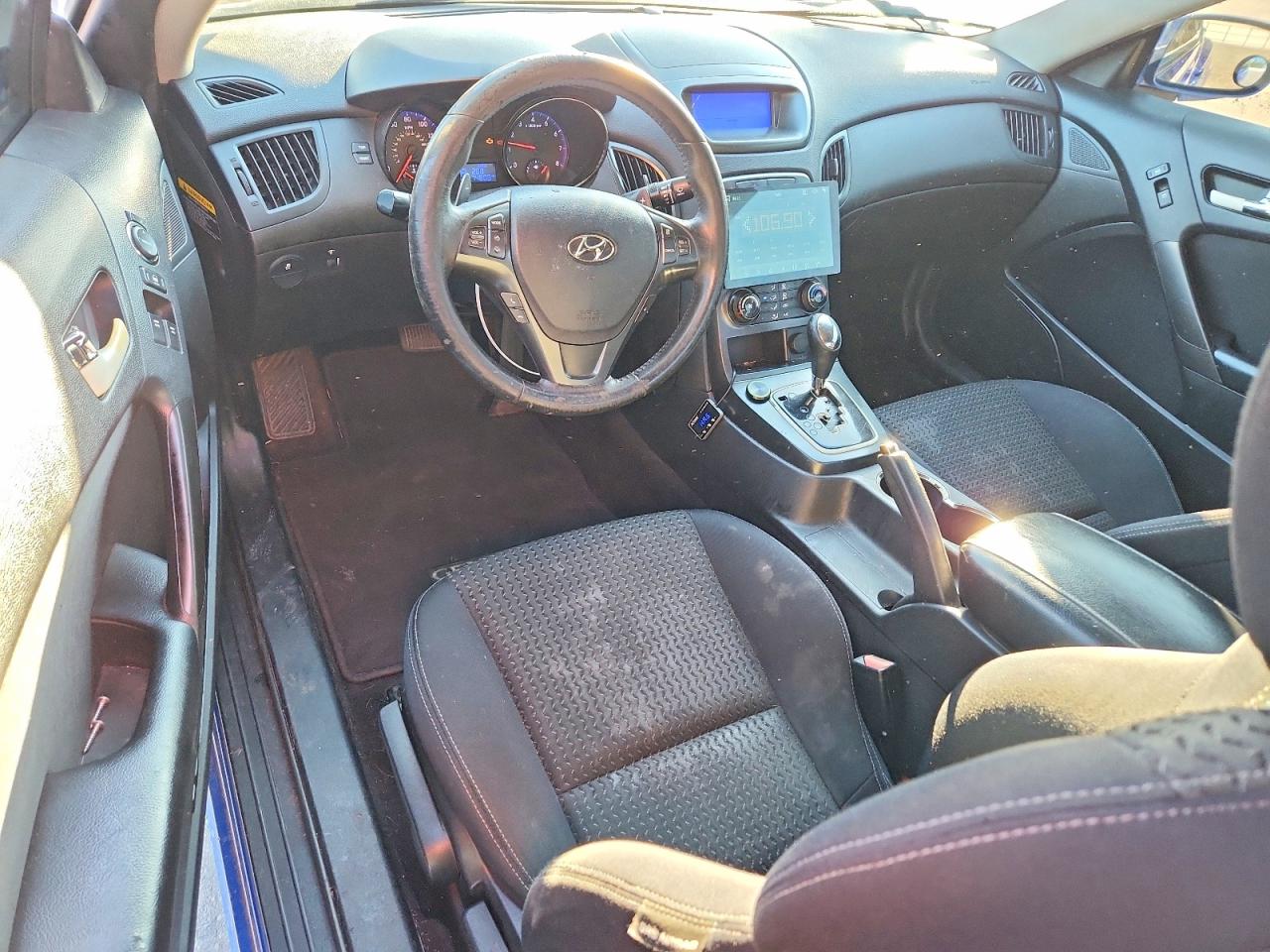 2012 Hyundai Genesis coupe VIN KMHHT6KD2CU067561 photo 8