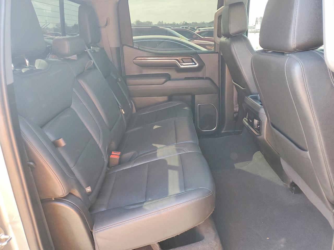 2023 Chevrolet All models VIN 2GCUDEED6P1145993 photo 10