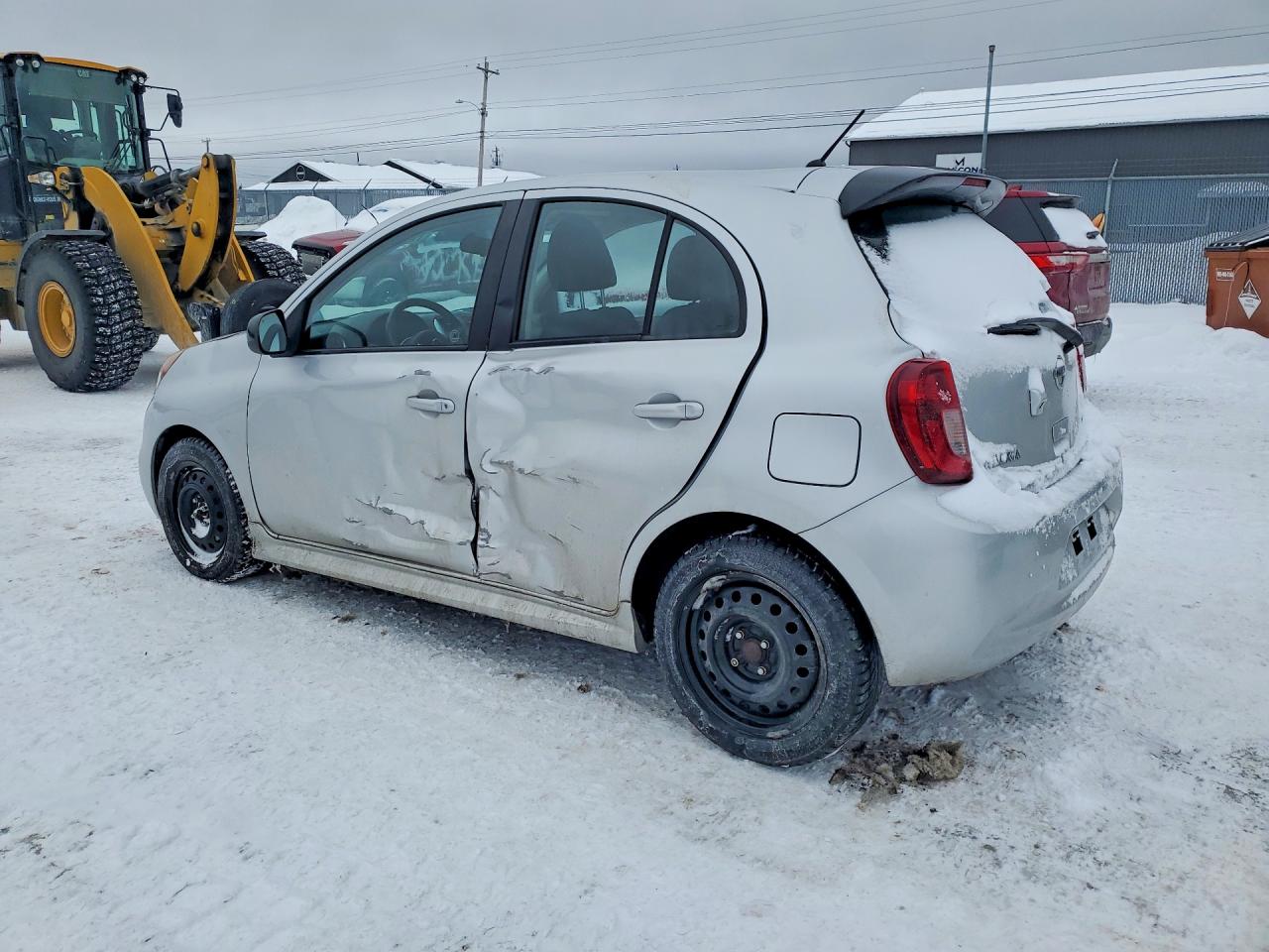 2015 NISS Micra VIN 3N1CK3CP1FL233661 photo 2