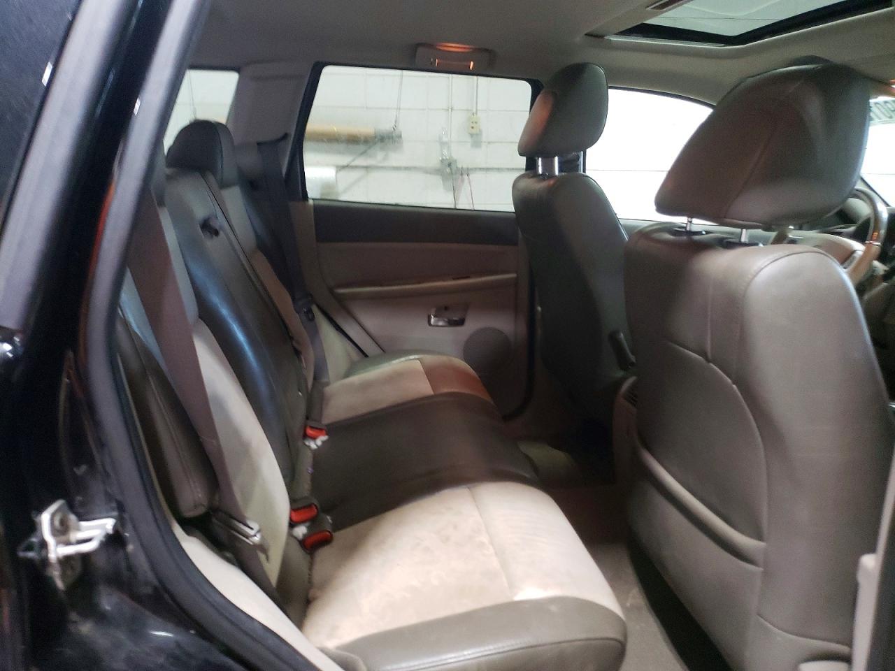 2009 Jeep Grand cher VIN 1J8HR58P69C550895 photo 11