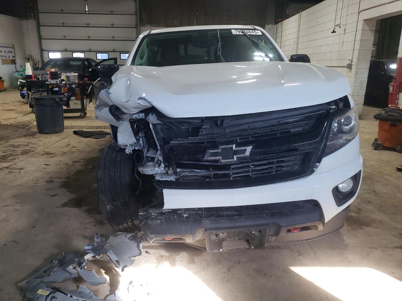 2019 CHEV Colorado VIN 1GCGTCENXK1143644 photo 5