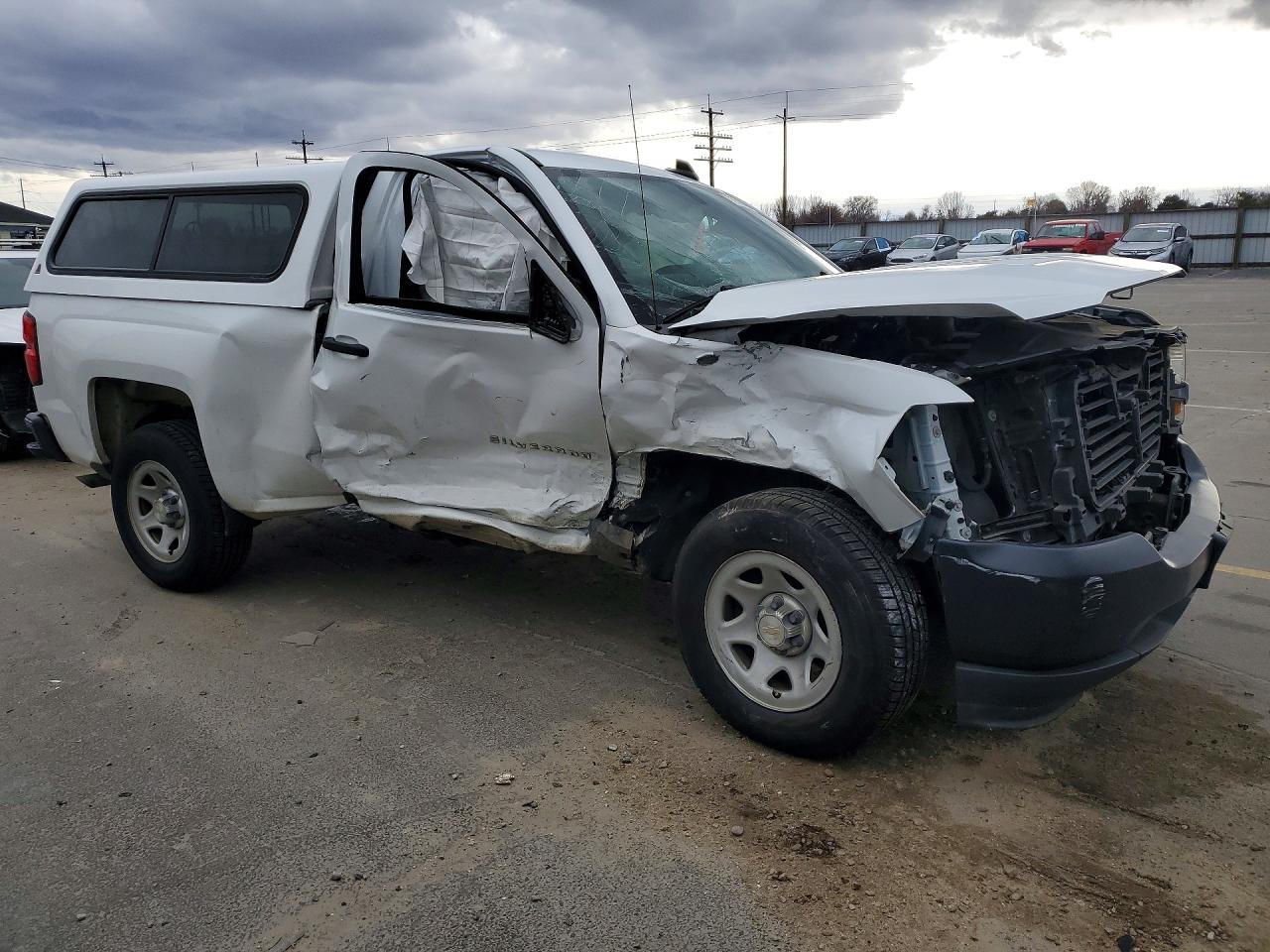 2017 Chev All models VIN 1GCNCNEC7HZ339990 photo 4