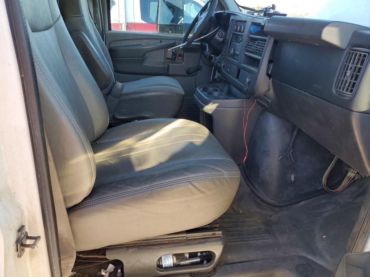 2012 CHEVROLET Express VIN 1GB0G3CG9C1100798 photo 11