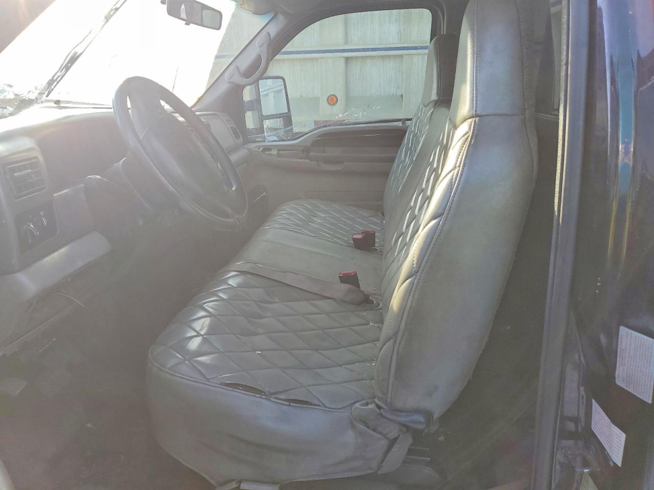 1999 Ford F450 VIN 1FDXF46F1XEE96130 photo 7