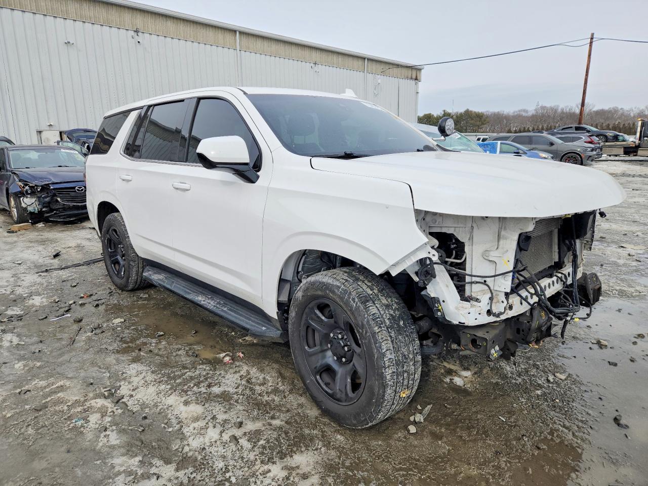 2022 Chevrolet Tahoe VIN 1GNSCLED1NR170374 photo 4