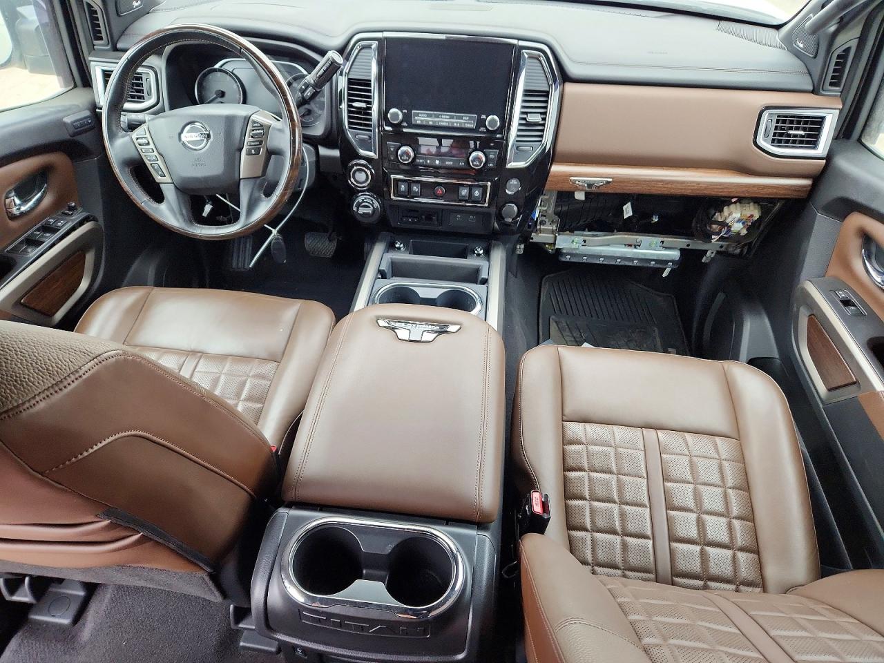 2021 Nissan TITAN VIN 1N6AA1ED0MN509109 photo 8